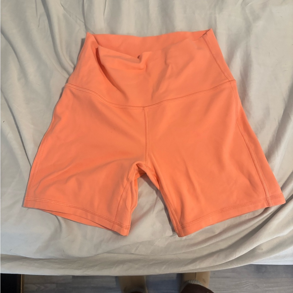 Lululemon Align short 4.5 in salmon pink